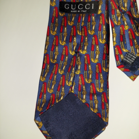 Authentic Gucci Tie - Picture 5 of 11
